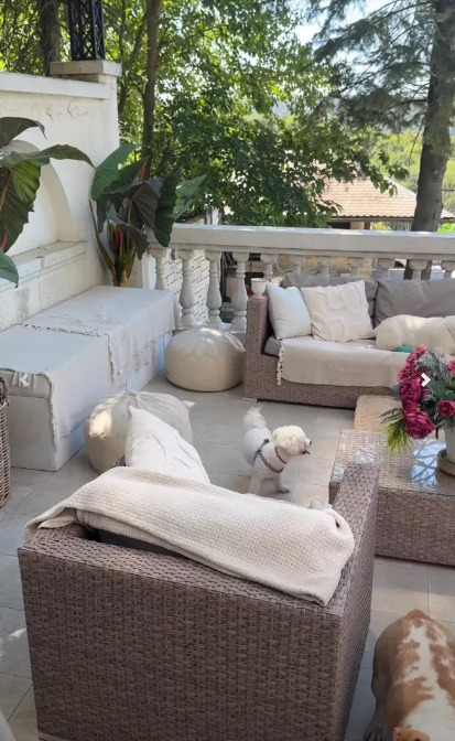 Dom Jelene Karleuše