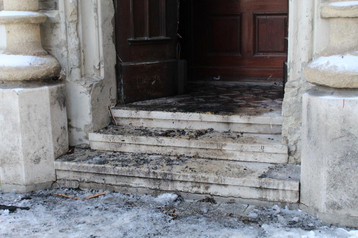 Požar u crkvi u Novom Sadu