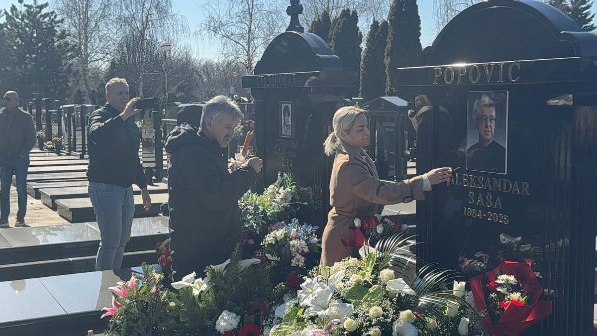 Godišnjica Saši Popoviću